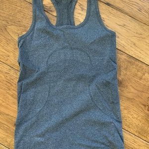 Women's Lululemon Swiftly Tank, Size 4, Dk Gray